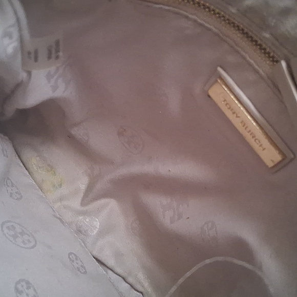 Quilted Leather Chain Bag - Picture 7 of 8